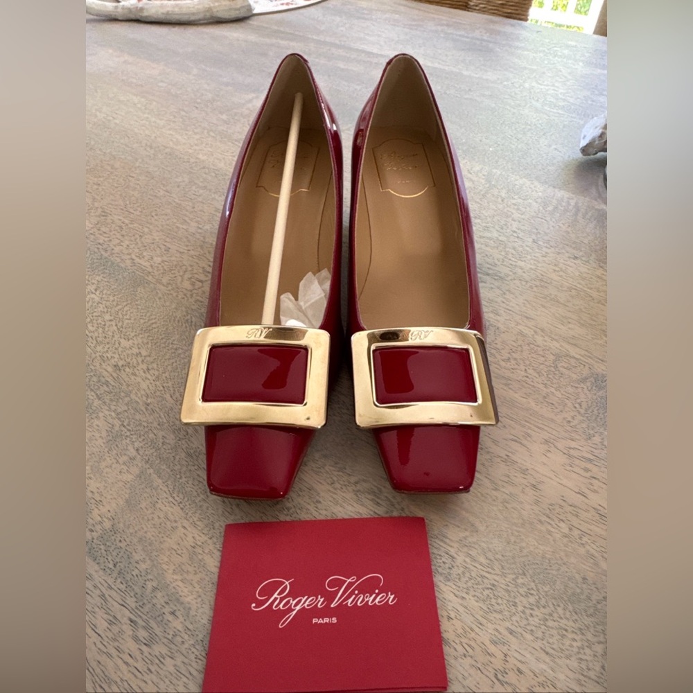 **SOLD** Roger Vivier Red Patent Leather - Belle Vivier 37